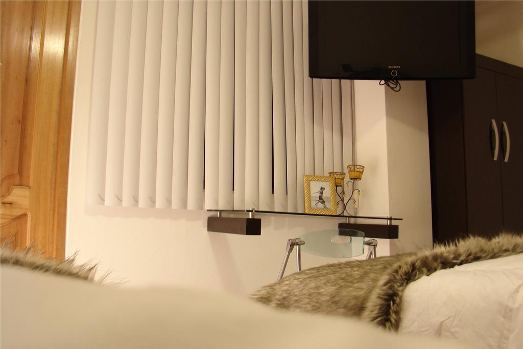 Hostal Media Luna 特鲁希略 外观 照片